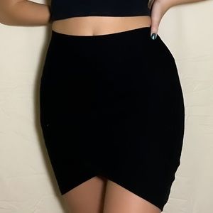 Must have classic black skirt